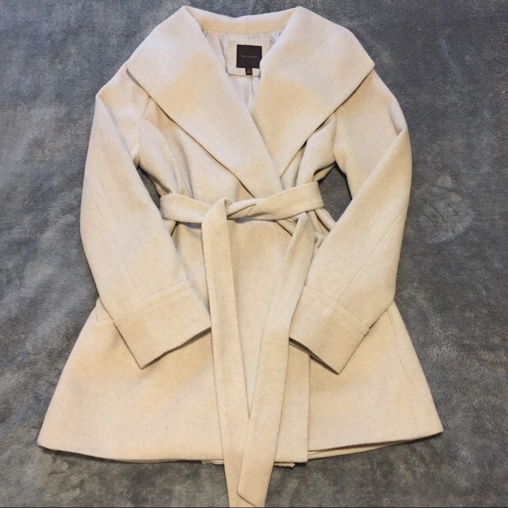 The Limited Wrap Coat size S